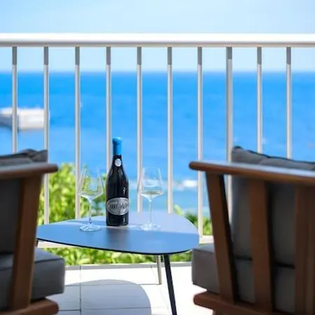 Daire Evasion Cotiere, Terrasse Et Mer, Proche Monaco *